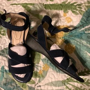 Life Stride Temple Slide Sandals, dark navy